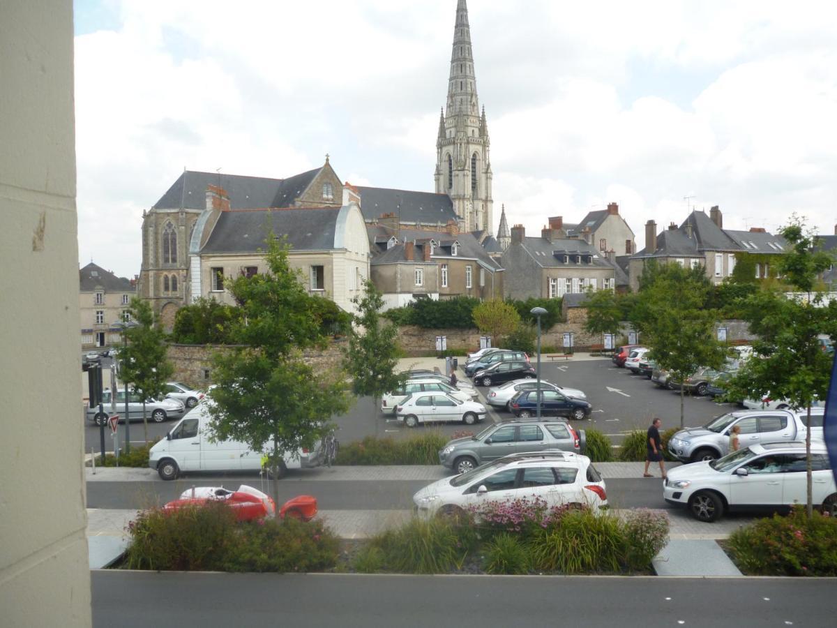 Auberge Bretonne Châteaubriant Exteriör bild